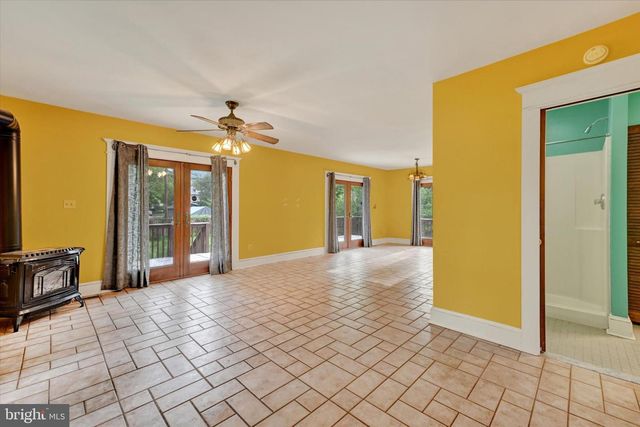 424 CLEVELAND RD, Linthicum Heights, MD 21090