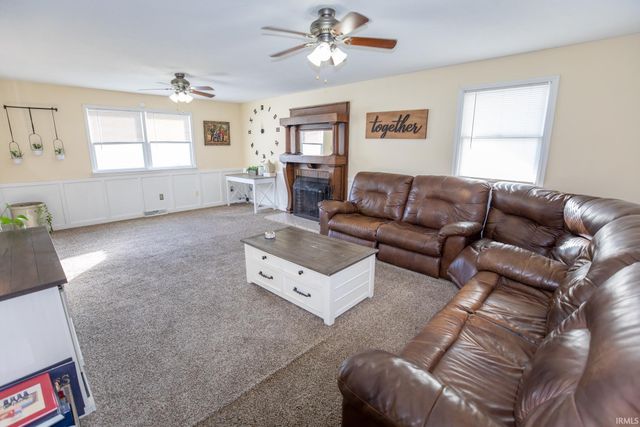 10670 Nutmeg Road, Plymouth, IN 46563