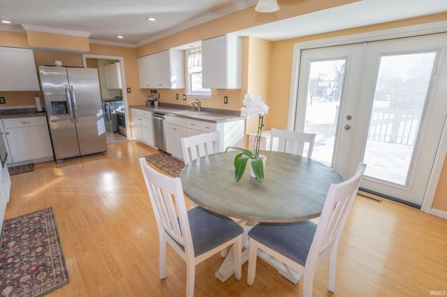 10670 Nutmeg Road, Plymouth, IN 46563