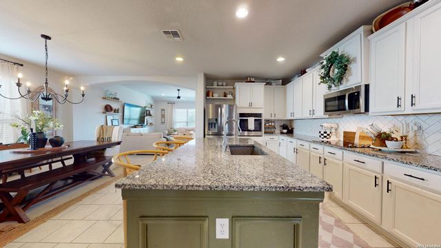 2814 Silo Turn, New Braunfels, TX 78130