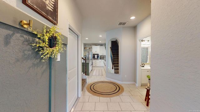 2814 Silo Turn, New Braunfels, TX 78130