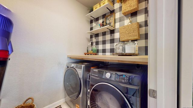2814 Silo Turn, New Braunfels, TX 78130