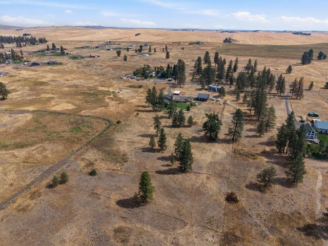 16106 S Dover Rd, Cheney, WA 99004
