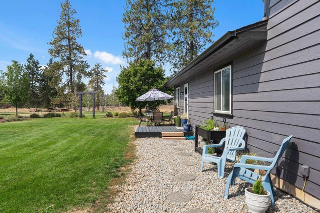 16106 S Dover Rd, Cheney, WA 99004