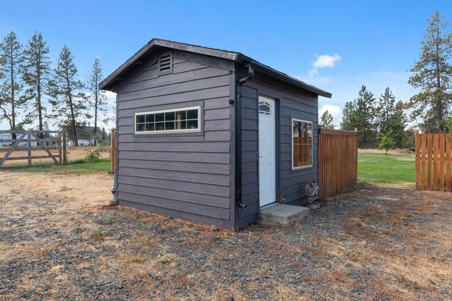 16106 S Dover Rd, Cheney, WA 99004
