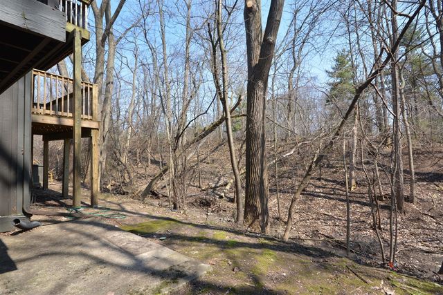 230 Falkirk Court, Kalamazoo, MI 49006