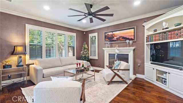 19 Inglenook, Irvine, CA 92602