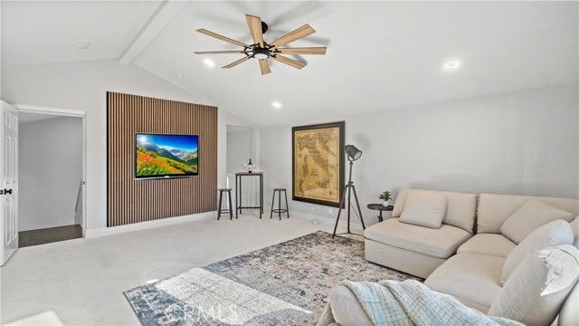 19 Inglenook, Irvine, CA 92602