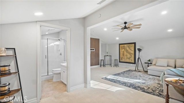 19 Inglenook, Irvine, CA 92602