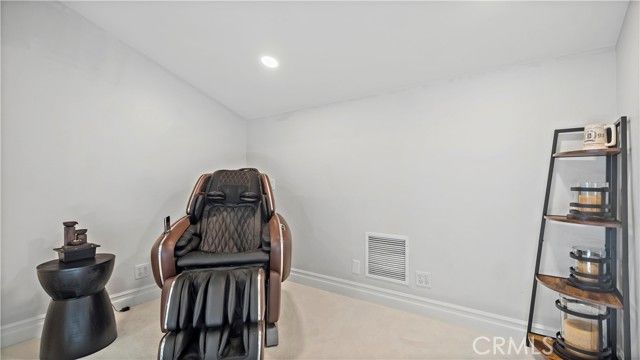 19 Inglenook, Irvine, CA 92602