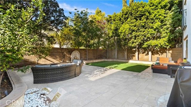 19 Inglenook, Irvine, CA 92602