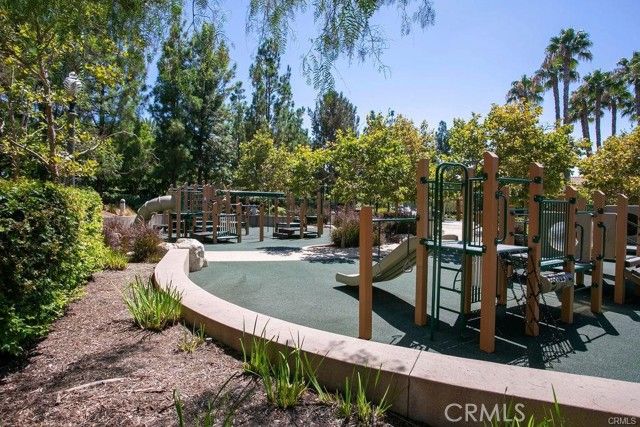 19 Inglenook, Irvine, CA 92602