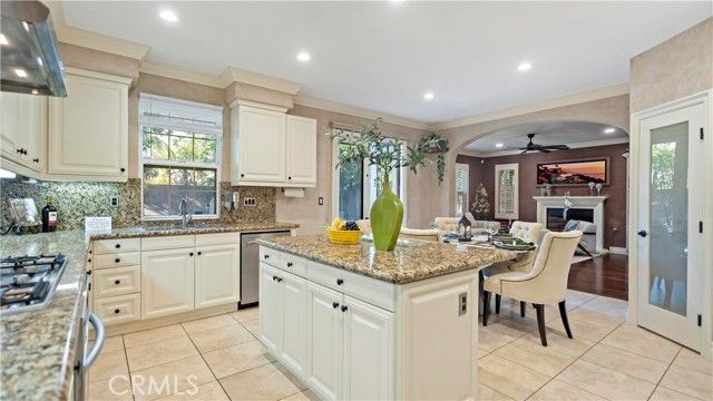 19 Inglenook, Irvine, CA 92602