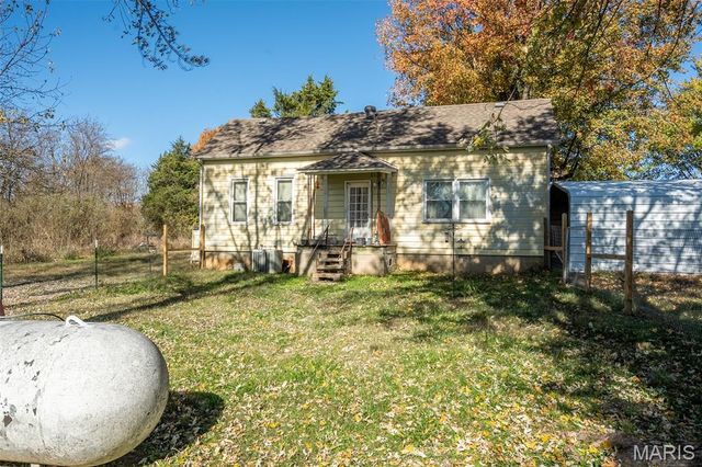 9562 Highway C, Poplar Bluff, MO 63901