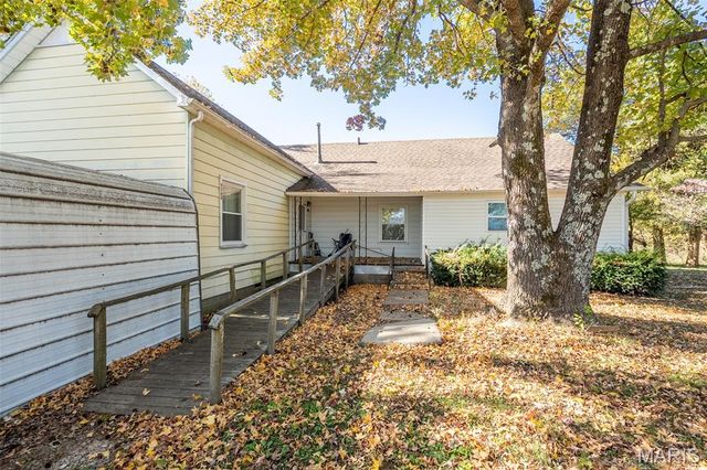 9562 Highway C, Poplar Bluff, MO 63901