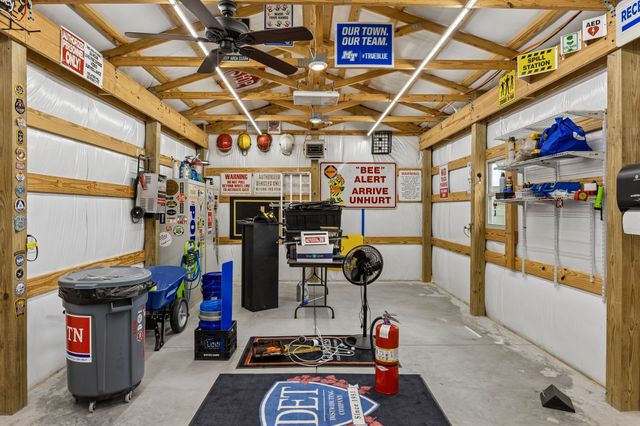 7706 Alameda Dr, Murfreesboro, TN 37127