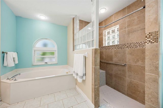 2866 COLDWATER LANE, North Port, FL 34286