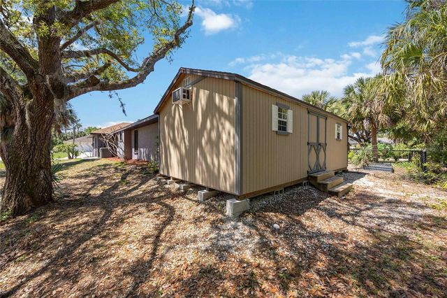 2866 COLDWATER LANE, North Port, FL 34286