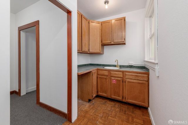1155 Pine Street 17, San Francisco, CA 94109