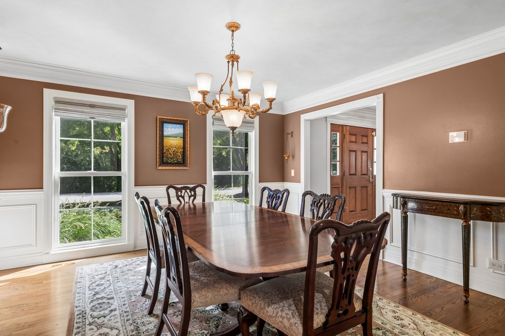 118 S Montclair Avenue, Glen Ellyn, IL 60137 — photo 5