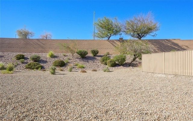 2675 Chinaberry Hill Street, Laughlin, NV 89029
