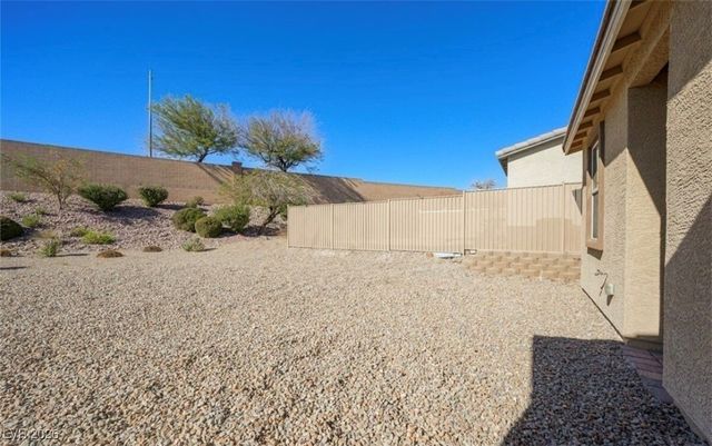 2675 Chinaberry Hill Street, Laughlin, NV 89029