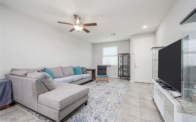 2675 Chinaberry Hill Street, Laughlin, NV 89029