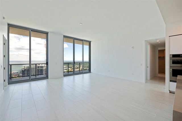 400 CENTRAL AVENUE 3906, St Petersburg, FL 33701