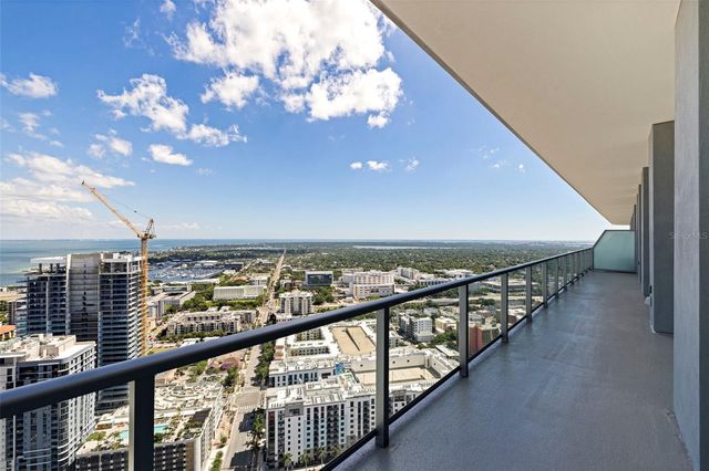 400 CENTRAL AVENUE 3906, St Petersburg, FL 33701