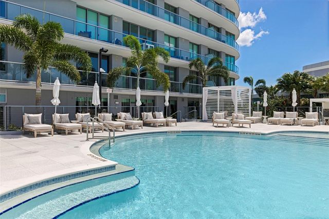 400 CENTRAL AVENUE 3906, St Petersburg, FL 33701