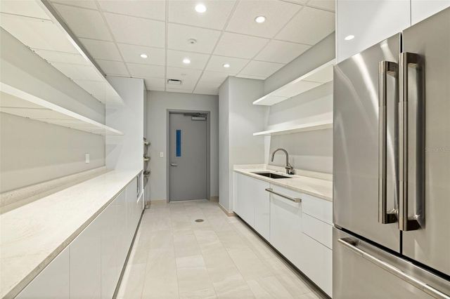 400 CENTRAL AVENUE 3906, St Petersburg, FL 33701