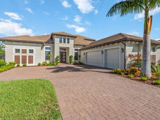 3417 Wellfleet LN, Naples, FL 34114