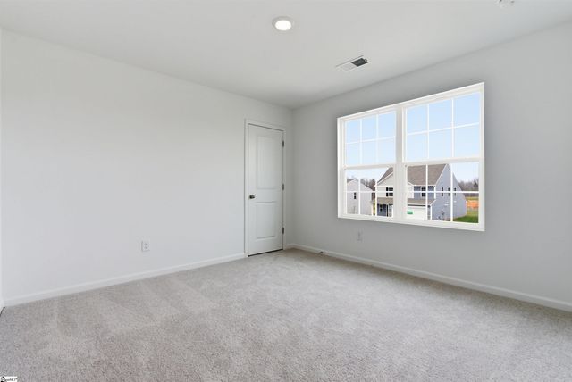 108 Brook Run Drive, Fountain Inn, SC 29644