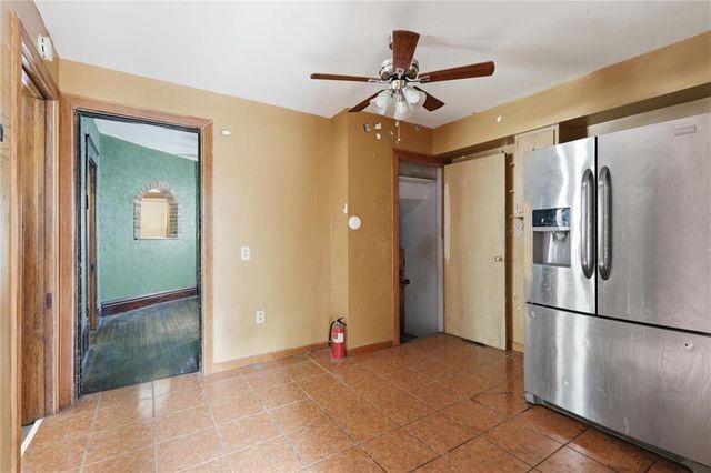 1321 W 40th Street, Kansas City, MO 64111
