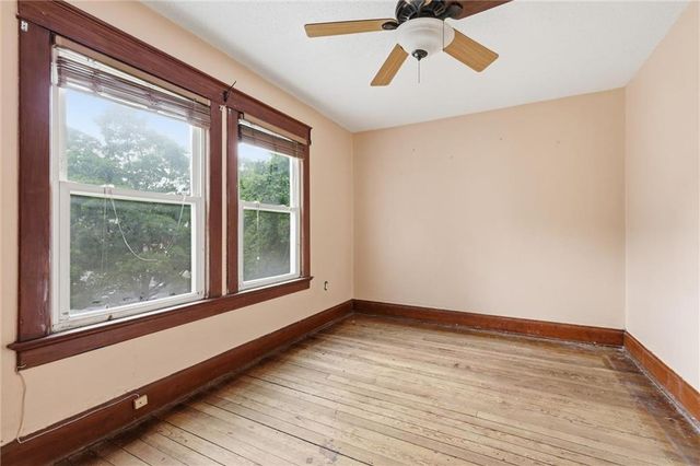 1321 W 40th Street, Kansas City, MO 64111