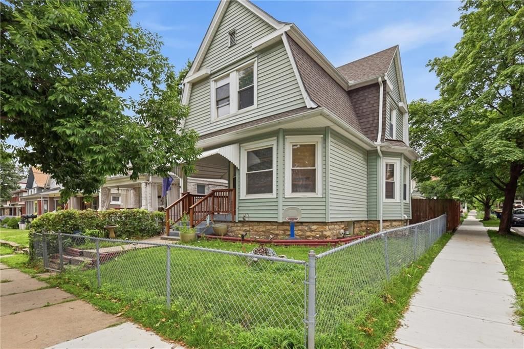 1321 W 40th Street, Kansas City, MO 64111