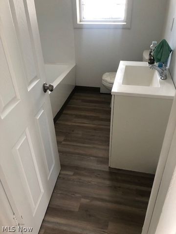 1351 Ivanhoe, Youngstown, OH 44502