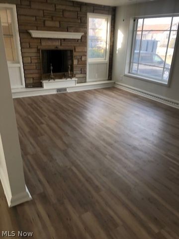 1351 Ivanhoe, Youngstown, OH 44502