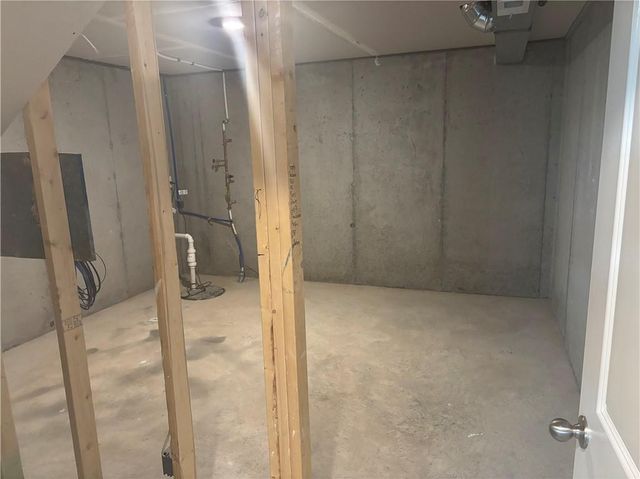 25261 W 177th Terrace, Gardner, KS 66030