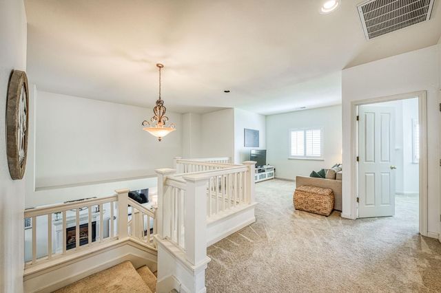 1173 E Carnoustie Avenue, Fresno, CA 93730