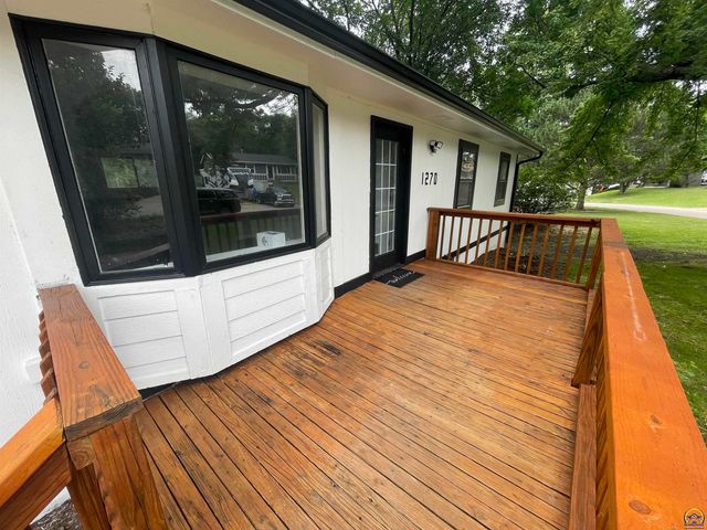 1270 N Milton ST, Auburn, KS 66402