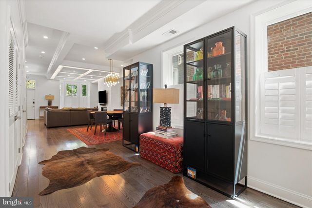 1414 COLUMBIA ST NW, Washington, DC 20001
