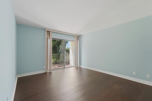 1700 Presidential Way 103, West Palm Beach, FL 33401