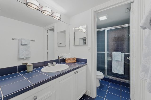 1700 Presidential Way 103, West Palm Beach, FL 33401