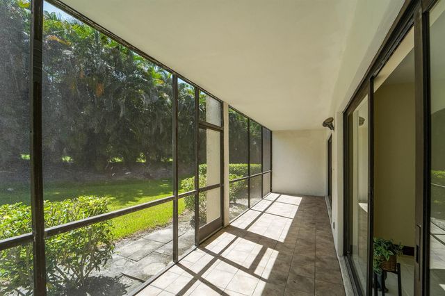 1700 Presidential Way 103, West Palm Beach, FL 33401