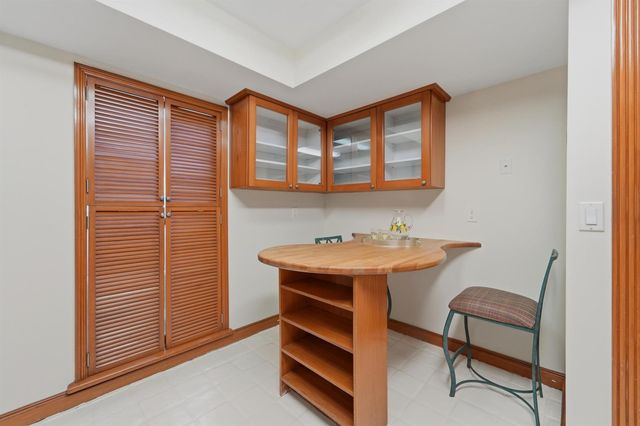 1700 Presidential Way 103, West Palm Beach, FL 33401