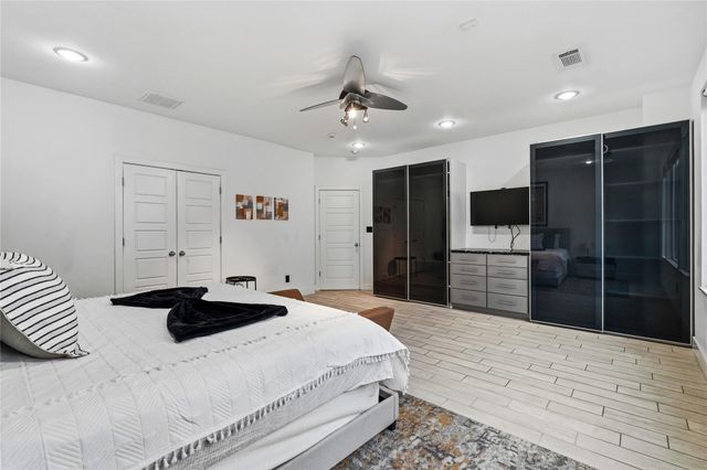 2025 Colquitt Street A, Houston, TX 77098