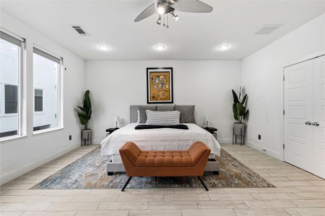 2025 Colquitt Street A, Houston, TX 77098