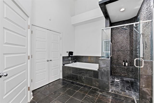 2025 Colquitt Street A, Houston, TX 77098