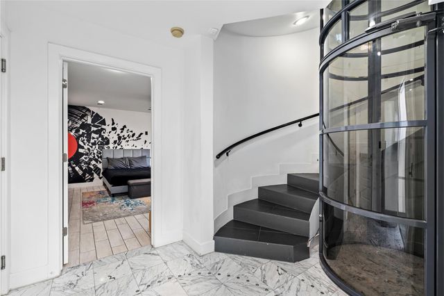 2025 Colquitt Street A, Houston, TX 77098